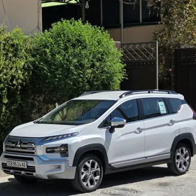Mitsubishi Xpander 2024