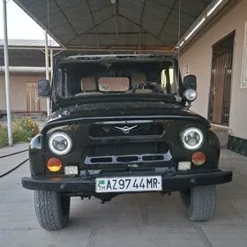UAZ 469 1985