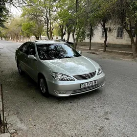 Toyota Camry 2005