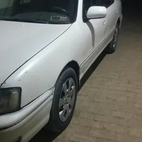 Toyota Avalon 1999