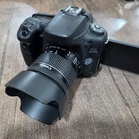canon 90d