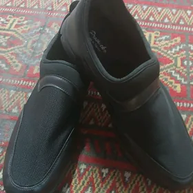 erkek ayakgaby
