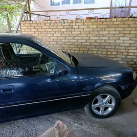 Opel Vectra 1992