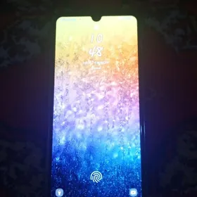 SAMSUNG A50.4.64