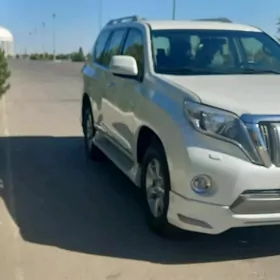 Toyota Land Cruiser Prado 2012