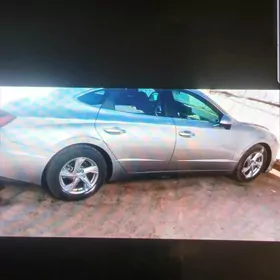 Hyundai Sonata 2021