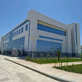 Arenda zdanya podwal 900m²
