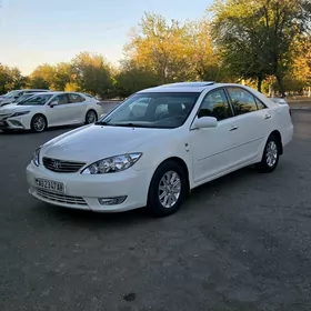 Toyota Camry 2003