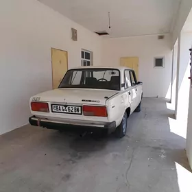 Lada 2107 2000