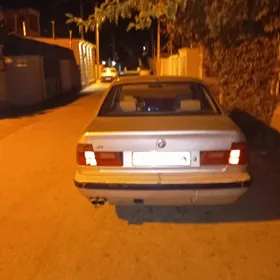 BMW E34 1988