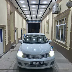 Nissan Versa 2009