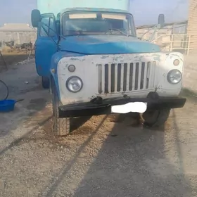 Gaz 52 1990
