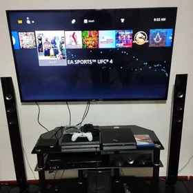 PS4 PRO 4K 1TB
