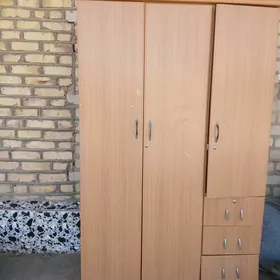 şkaf