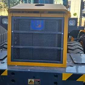 XCMG LW300F 2024