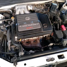 Toyota Avalon 2004