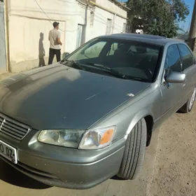 Toyota Camry 1998
