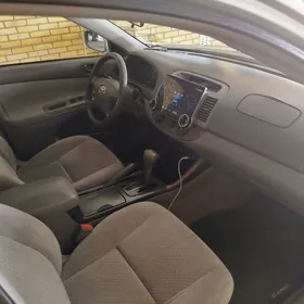 Toyota Camry 2003