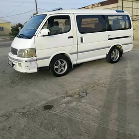 Toyota Hiace 2001