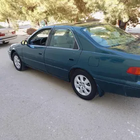 Toyota Camry 1997