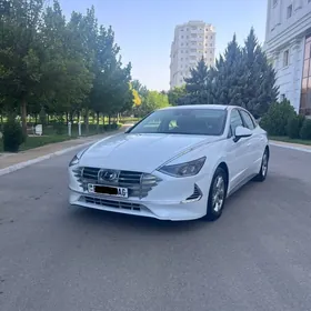 Hyundai Sonata 2021