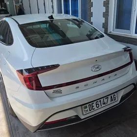 Hyundai Sonata 2021