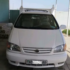 Toyota Sienna 2000