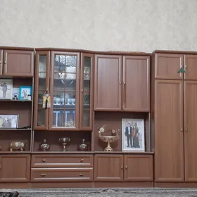 стенка гарнитур