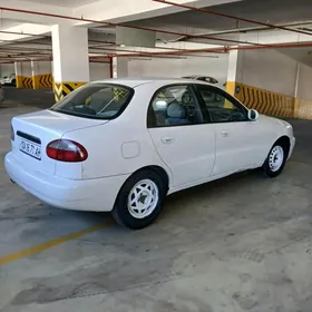 Daewoo Lanos 2000
