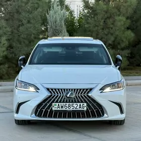Lexus ES 350 2019