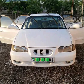 Hyundai Sonata 1997