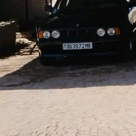 BMW 525 1992
