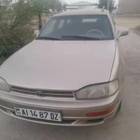 Toyota Camry 1993