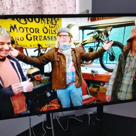 Телевизор LG LED 43" (Full HD,