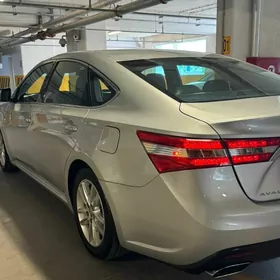 Toyota Avalon 2013