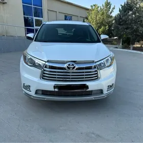 Toyota Highlander 2016