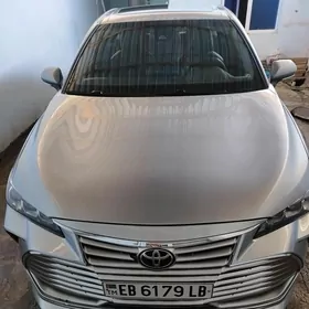 Toyota Avalon 2019