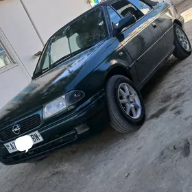 Opel Astra 1996