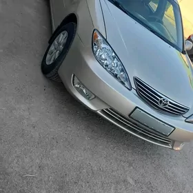 Toyota Camry 2003