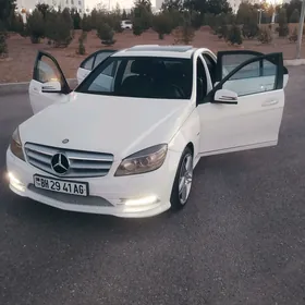 Mercedes-Benz C350 2009