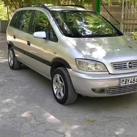 Opel Zafira 2001