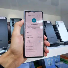Samsung Z Fold 4 12/256