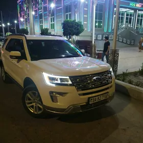 Ford Explorer 2018