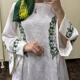 ak pombarh koynek