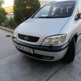 Opel Zafira 2002