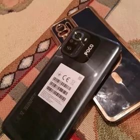 pocoM5s
