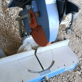 Makina baş kesme