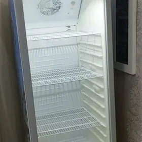 холодильник витрина