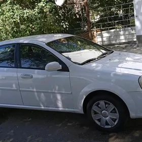 Daewoo Lacetti 2010