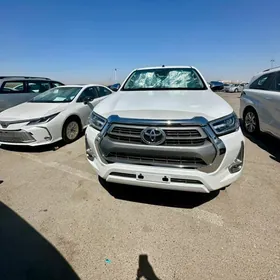 Toyota Hilux 2025